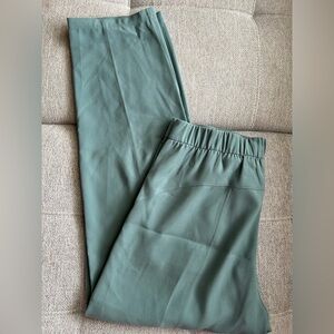 lululemon athletica dynamic day pants  *travel woven